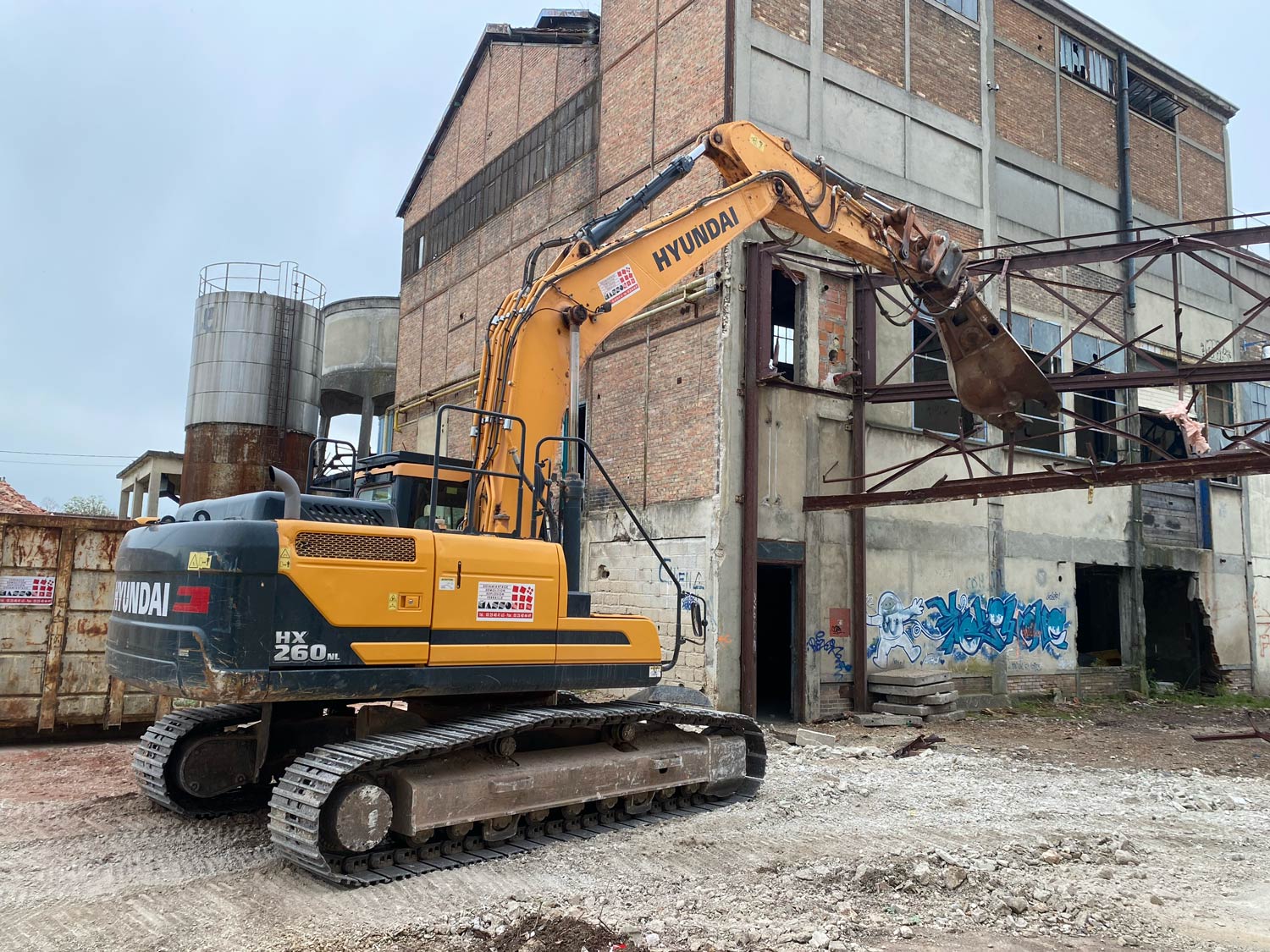 demolition troyes